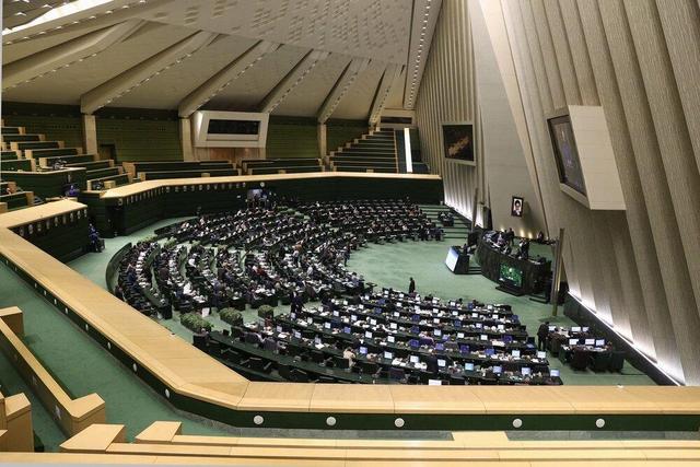 موافق و مخالف بررسی یک فوریتی لایحه جنایات بین المللی چه گفتند؟