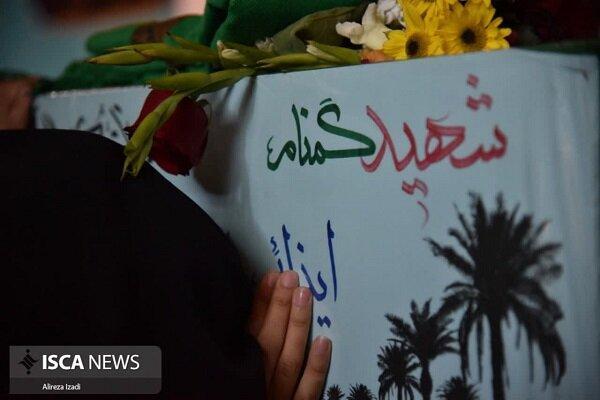 دانشجویان پیکر «شهید گمنام» را بدرقه کردند؛ مشق عاشقی در کلاس درس ایثار