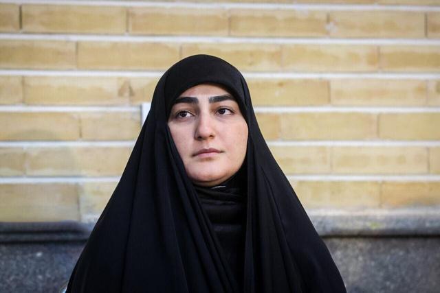 زینب سلیمانی در مراسم عزاداری حسینیه امام خمینی(ره) | عکس