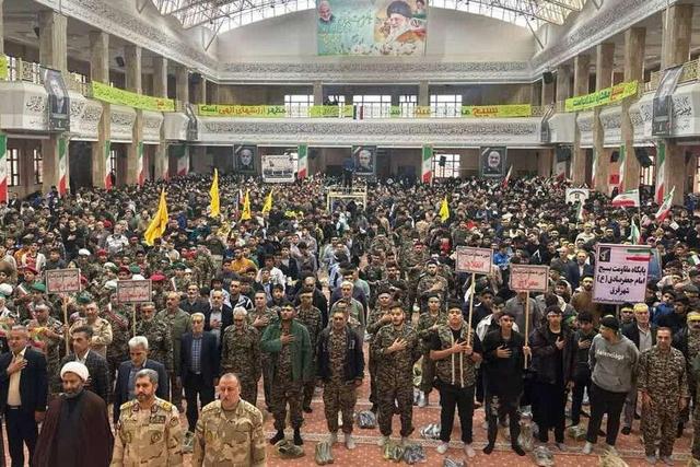 تجدید میثاق بسیجیان گرگان با رهبر معظم انقلاب