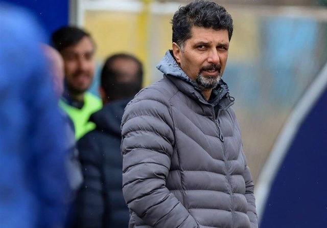 سرمربی سرشناس لیگ برتر عزادار شد