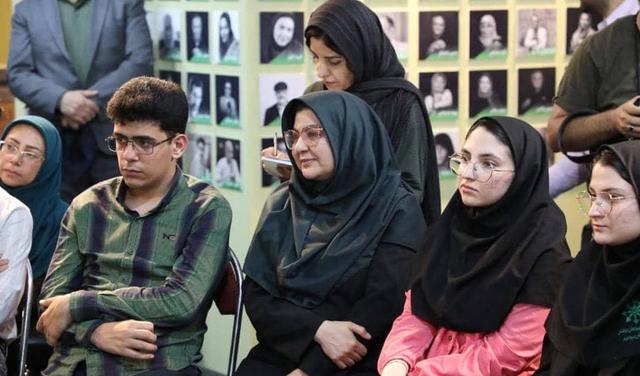 باشگاه شعر قاف در جست‌وجوی کوشش و جوشش