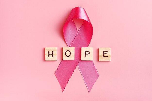 تشخیص زودهنگام و غربالگری منظم در مراکز تخصصی سرطان‌ زنان