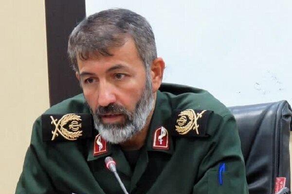 دشتی: بسیجی نماد مقاومت و ایثار در برابر چالش‌ها است