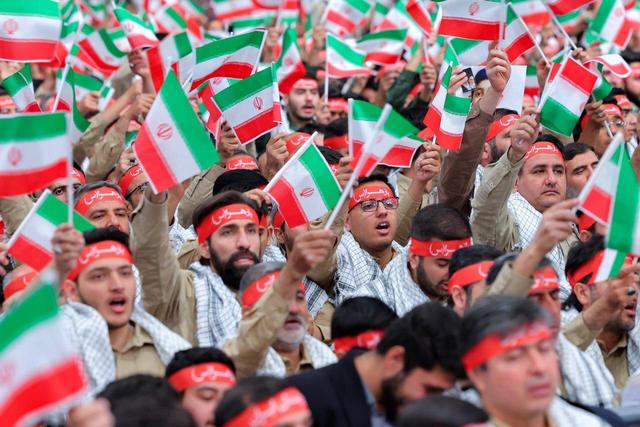 مراسم روز بسیج در حسینیه امام خمینی (ره) برگزار شد