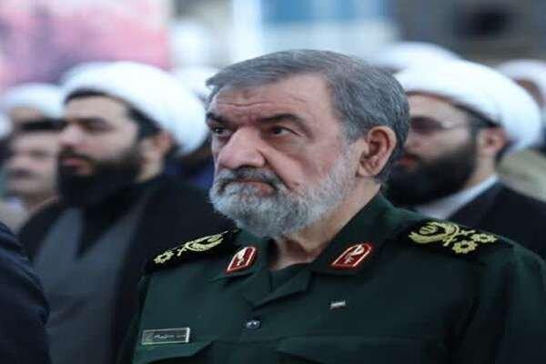 سرلشگر رضایی: پیروزی در میدان علم و اقتصاد، دشمنان را مایوس می کند