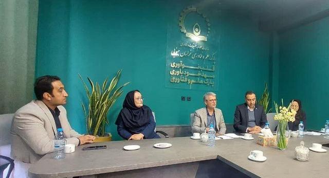 دومین نشست صمیمی با راهنمایان گردشگری خراسان جنوبی/ راهنمایان گردشگری، بال‌های توسعه گردشگری استان هستند