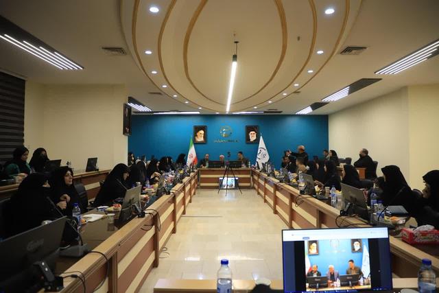 کتاب پناهگاه روح و آفریننده جهان‌های موازی است / ضرورت بازگشت مطالعه به سبک زندگی