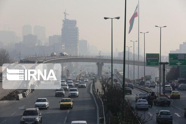 کیفیت هوای بخشی از استان البرز همچنان ناسالم است