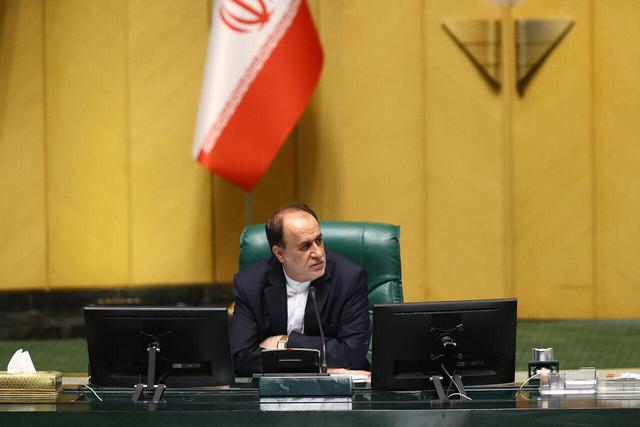حاجی بابایی: مصوبات دولت در کمیته انطباق مجلس بررسی می شود