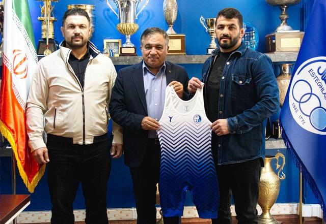 بازگشت یزدانی