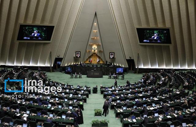 دیدگاه نمایندگان مجلس درباره تأثیر اصلاح قیمت بنزین بر قیمت کالاها