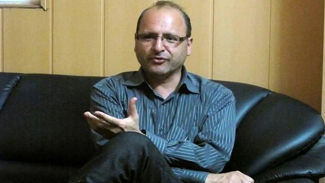 افشاگری تازه: همه نمایندگان سیم‌کارت سفید دارند!