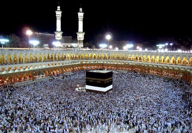 حج لاکچری؟/ ماجرا چیست؟