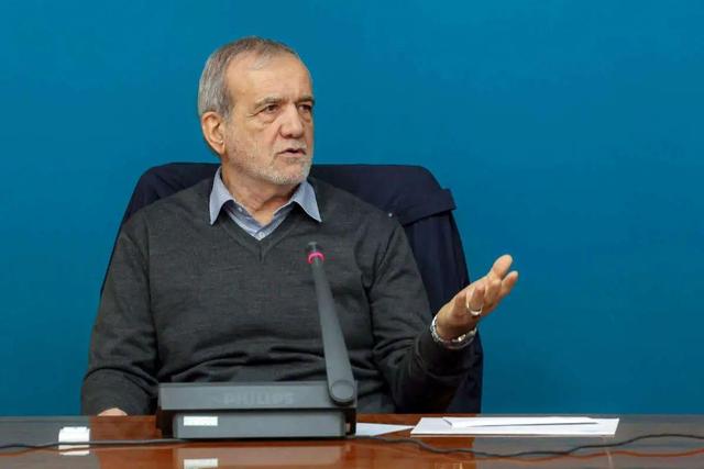 معاون اطلاع‌رسانی دفتر پزشکیان: رفع فیلترینگ صرفا در اختیار ‎رئیس‌جمهور نیست، اما وی در حال پیگیری برای رفع این مشکل است