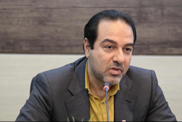 معاون وزیر بهداشت: ای کاش خودروسازها بساطشان را جمع می‌کردند