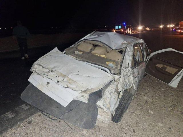 ۲ فوتی و ۲ مصدوم در واژگونی خودروی سواری در محور شیراز _ اصفهان