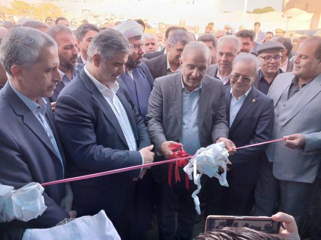 نمایشگاه چهارمین جشنواره ملی انار ساوه آغاز بکار کرد