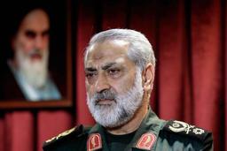 سردار شکارچی: لیبرال‌ها و سکولارهای خائن امروز طلبکار بسیجیان هستند/ جای تاسف است که فردی وطن فروش و دین فروش بگوید که تسلیم آمریکا شویم