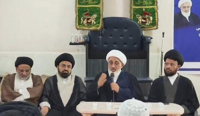 استقبال پرشور علمای بمبئی از نماینده ولی‌فقیه در هند