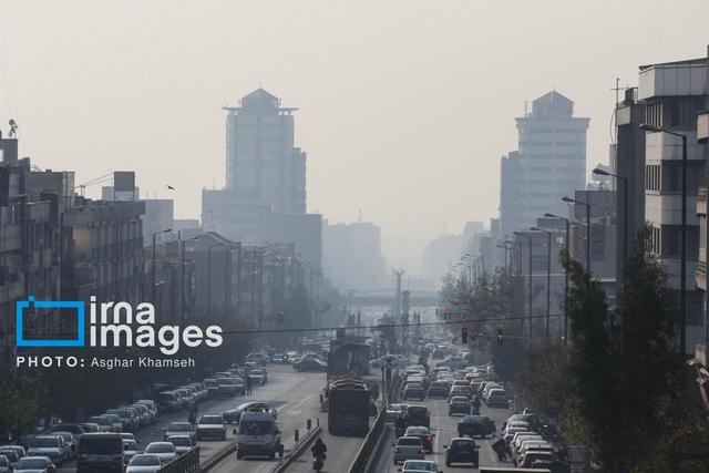 آسمان همچنان خاکستری؛ سیاست‌ها چرا جواب نمی‌دهد؟