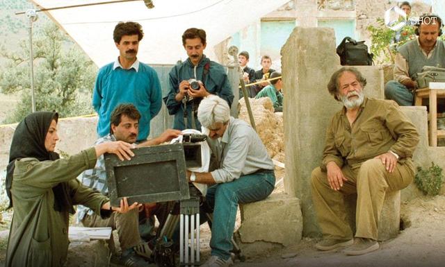 اکران «زیر درختان زیتون» در افتتاحیه جشنواره جهانی فجر شیراز بسیار هوشمندانه بود