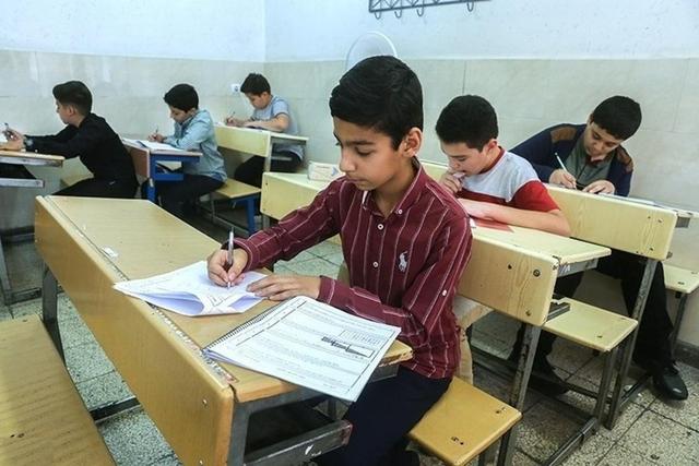 حذف «اخراج موقت» دانش آموز و افزایش اختیارات مدرسه