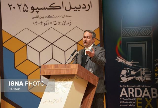 همایش سرمایهگذاری نقطه آغاز سرمایهگذاریهای پایدار در اردبیل باشد