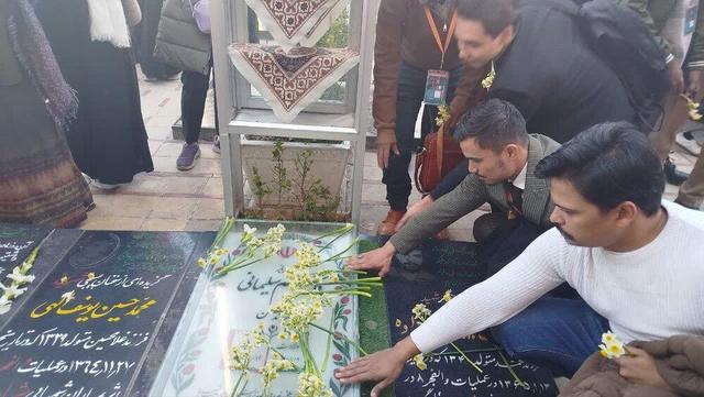 ادای احترام هنرمندان ایرانی و خارجی به سپهبد حاج قاسم سلیمانی و شهدای کرمان