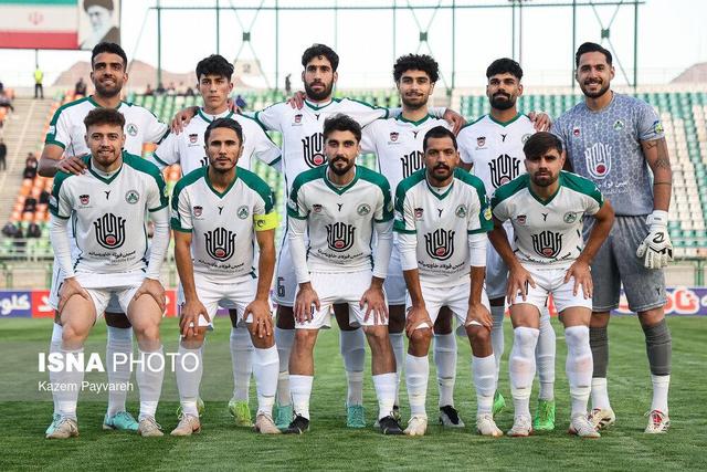 هافبک ذوب‌آهن: هیچ‌کس نمی‌تواند تیمی با ۶۰ سال ریشه را منحل کند