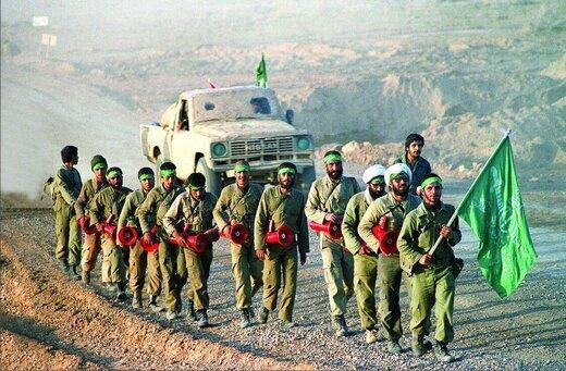 ماجرای ورود نیروهای بومی به پادگان‌های سپاه در باختران/ سدی که بسیجیان مقابل منافقین ساختند