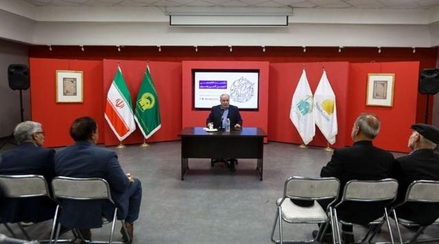 یک شاعر و پژوهشگر: دوران سرودن شعرهای کلیشهای و تکراری به پایان رسیده است