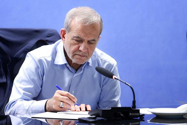 آیات قرآن منظومه‌ای است از نور و حکمت که می‌تواند روشنایی بخش زندگی ما شود