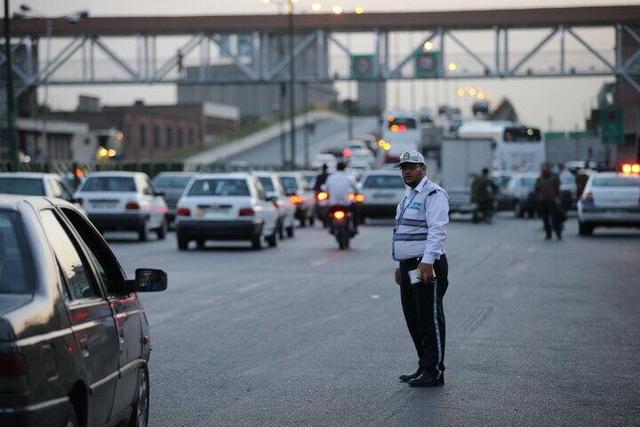 اجرای طرح زوج و فرد تهران از درب منزل؛ معاینه فنی خودروهای دودزا باطل می‌شود