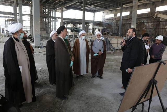 علمای حوزه علمیه از پروژه‌های عمرانی و فرهنگی حرم رضوی بازدید کردند