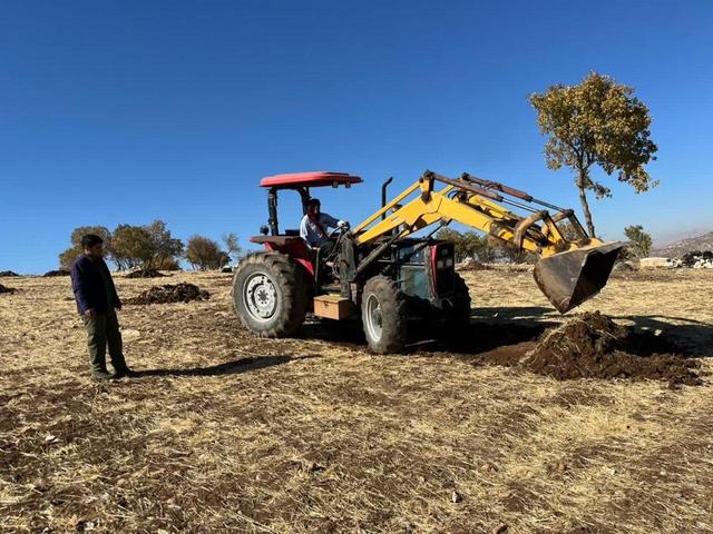 خلع ید اراضی ملی اسلامآبادغرب و بازگردانی حدود ۹۲۰۰ متر