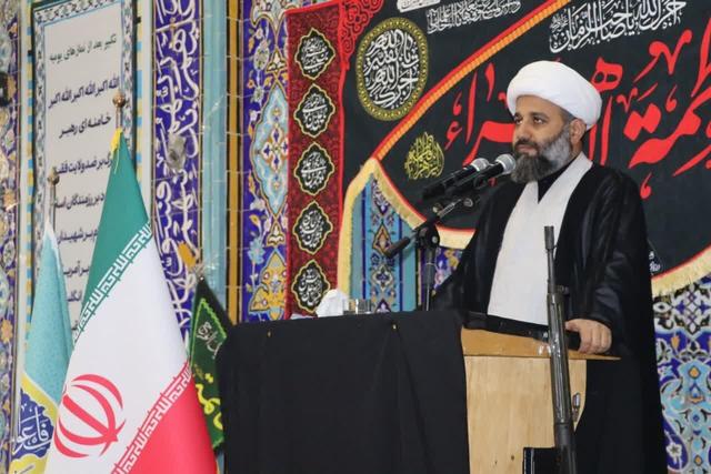 امام جمعه خارگ: اهالی جزیره در تشییع شهدا اتحاد مقدس را نشان دادند