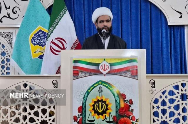 بارانی: استقبال مردم بیکاه تجدید بیعتی تاریخی با شهدا و انقلاب است