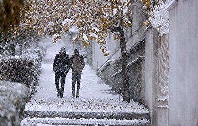 سامانه بارشی قوی وارد کشور شد / بارش برف و باران ۱۰ روزه در راه است