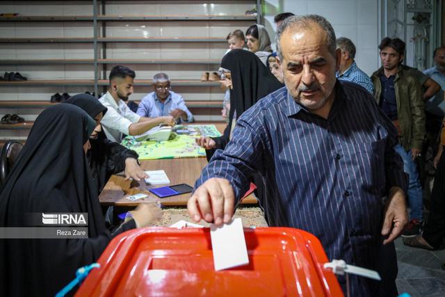 در انتخابات تناسبی باید برنامهها مقدم بر لیستها باشد