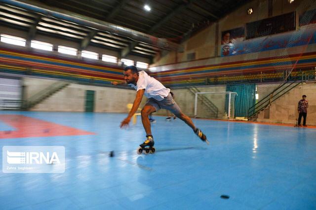 ۷ ورزشکار و ۲ مربی اسکیت اصفهان راهی مسابقه‌های جهانی سنگاپور شدند