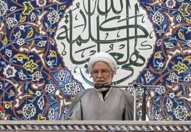 امام جمعه گناباد: اتحاد و همدلی مردم ترفندهای دشمنان را نقش بر آب کرد