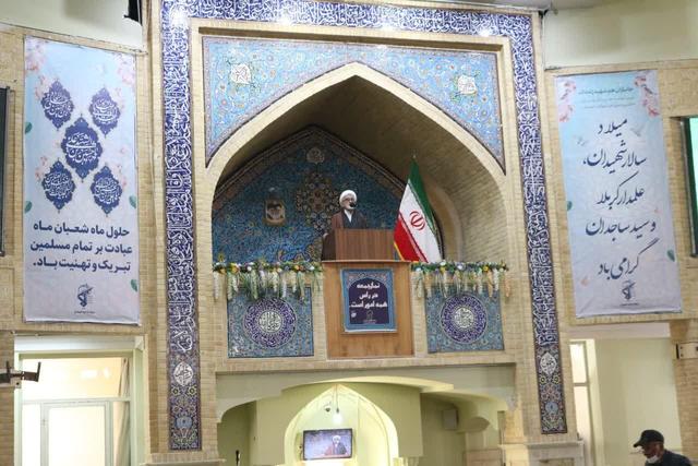 امام جمعه موقت همدان: مسوولان از ظرفیت عظیم بسیج کمک بگیرند