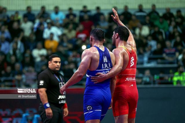 لیگ برتر کشتی؛ شکست تلخ شاگردان کمیل قاسمی برابر تیم بانک شهر