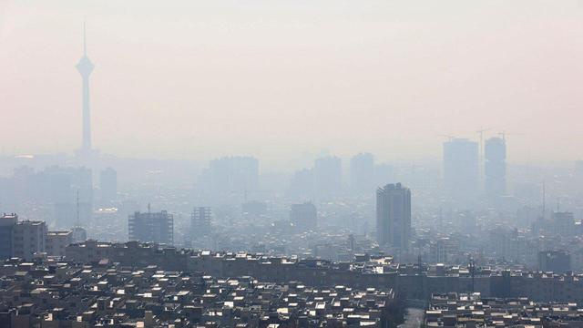 شاخص آلودگی هوای تهران امروز جمعه ۷ آذرماه ۱۴۰۴ چقدر است؟