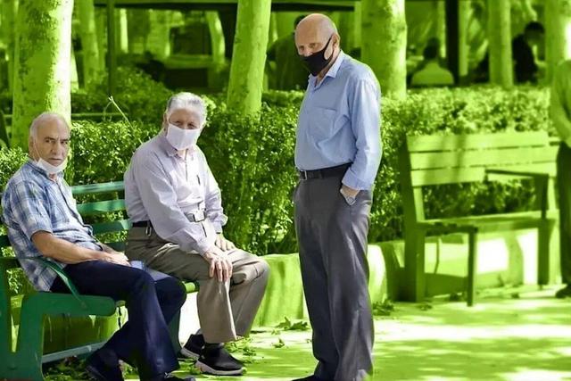 چگونه وام ۱۰۰ میلیون تومانی بازنشستگان را بگیریم؟