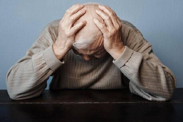 رنج‌های پنهان سالمندان مبتلا به بیماری وسواس