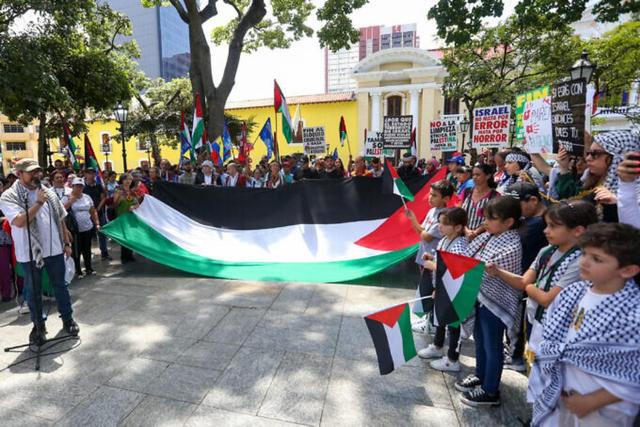 کاراکاس حمایت خود از ملت فلسطین را اعلام کرد