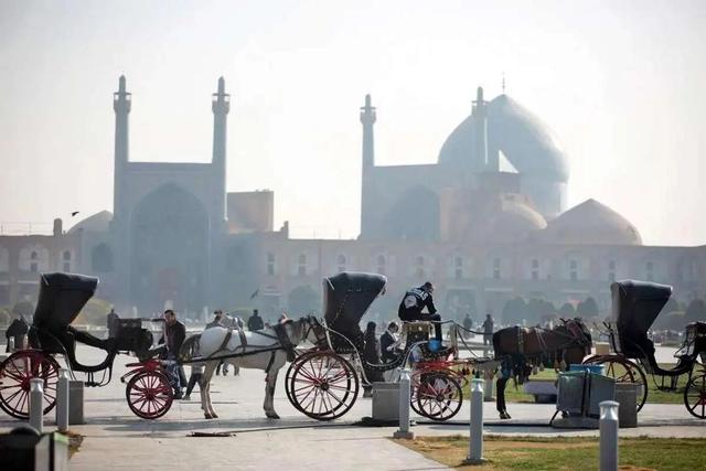 آلودگی هوا هر ساعت ۷ جان می‌گیرد و روزانه ۴۷ میلیون دلار خسارت می‌زند