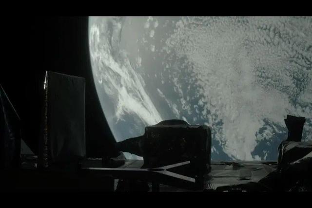 عکس‌های زیبای کاوشگر ناسا از زمین و ماه